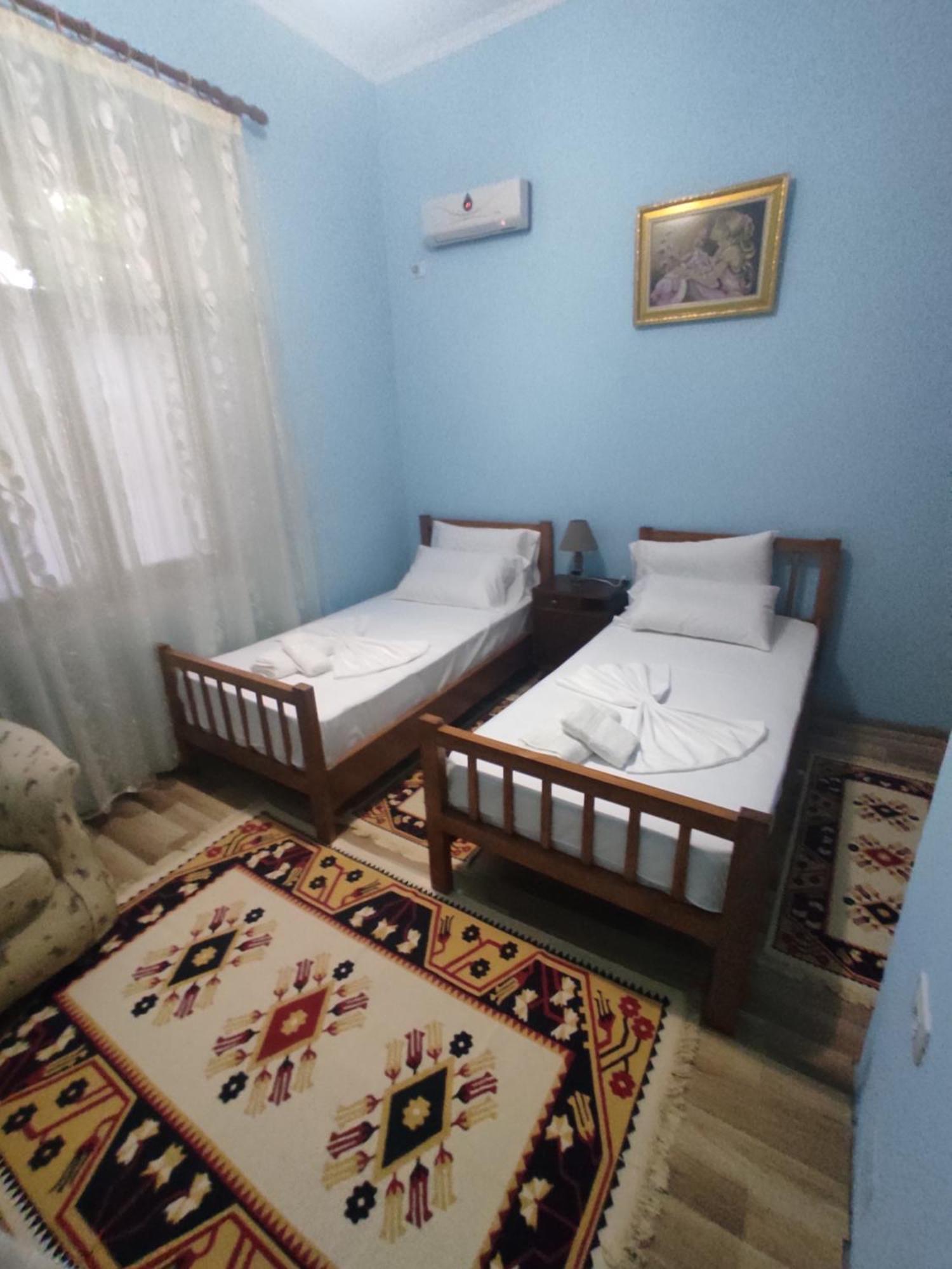 Xheison Apartment Gjirokaster Exterior photo