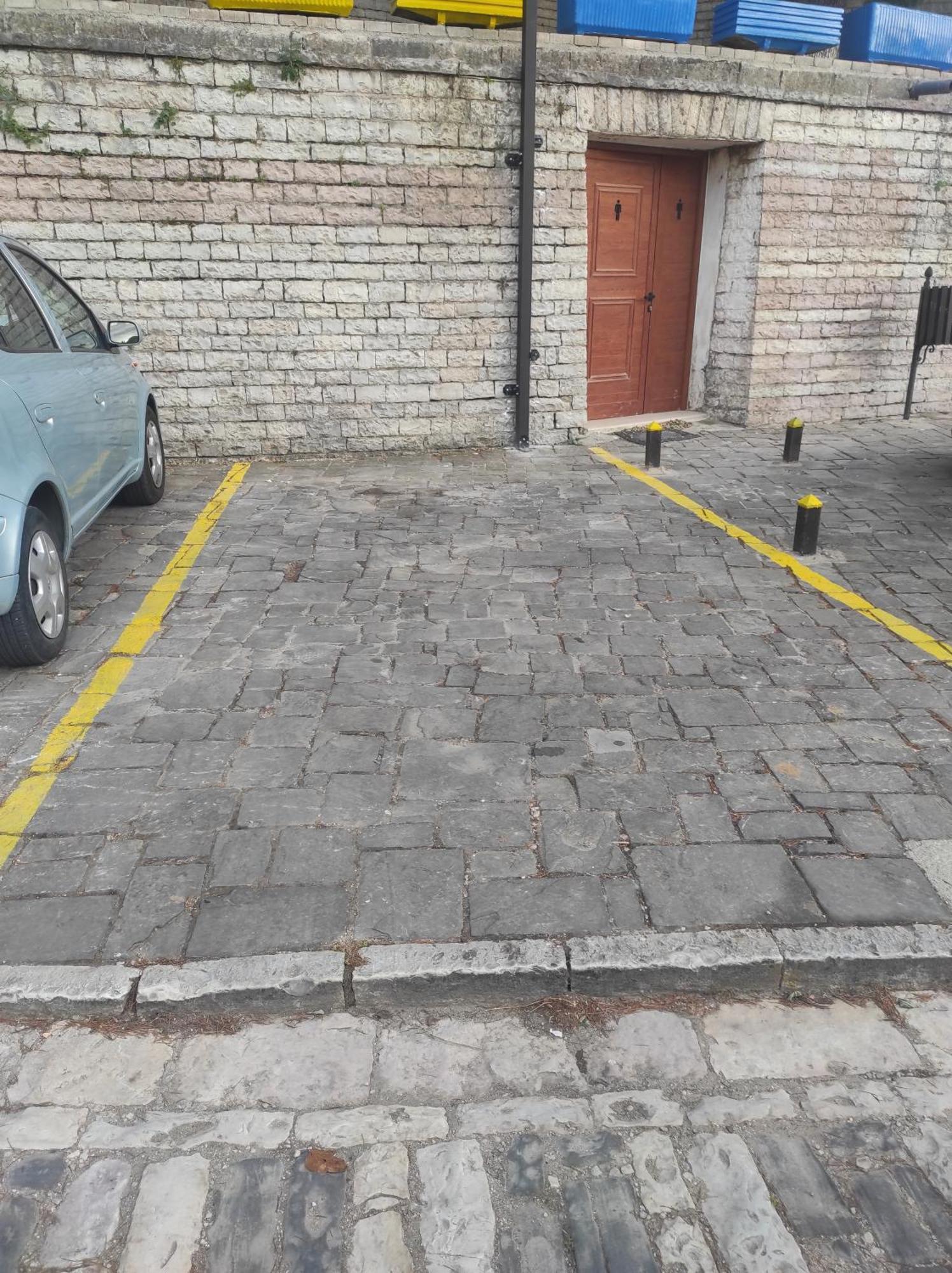 Xheison Apartment Gjirokaster Exterior photo